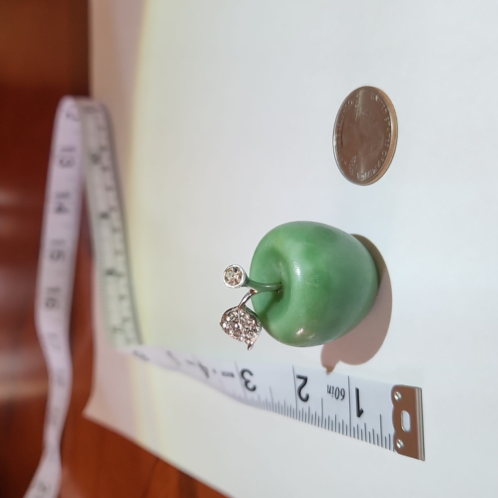 Green apple